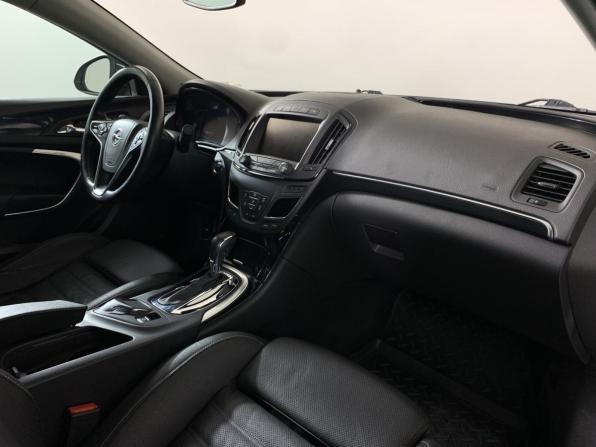 Opel Insignia I Рестайлинг с пробегом 2013 года, цена 850 000 рублей, 175500 км, лифтбек, Автокод Объявления