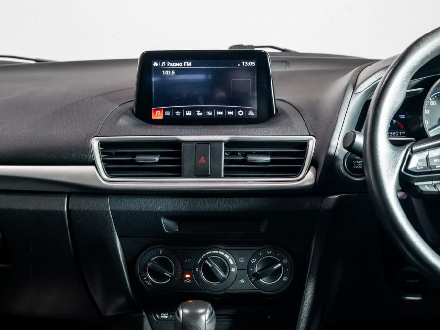 Mazda Axela III Рестайлинг Чита  - изображение 9