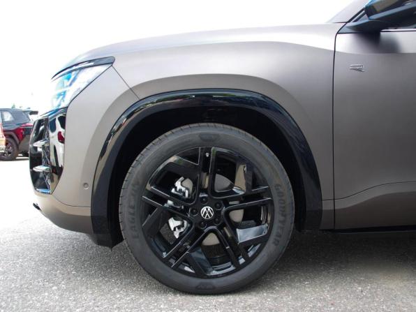 Volkswagen Teramont II (China Market) с пробегом 2026 года, цена 6 130 000 рублей, 20 км, внедорожник, Автокод Объявления