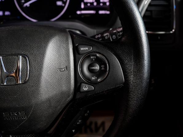 Honda Vezel I с пробегом 2017 года, цена 1 780 000 рублей, 89600 км, внедорожник, Автокод Объявления