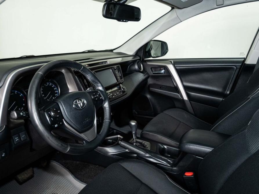 Toyota RAV4 IV (XA40) Рестайлинг Казань  - изображение 5