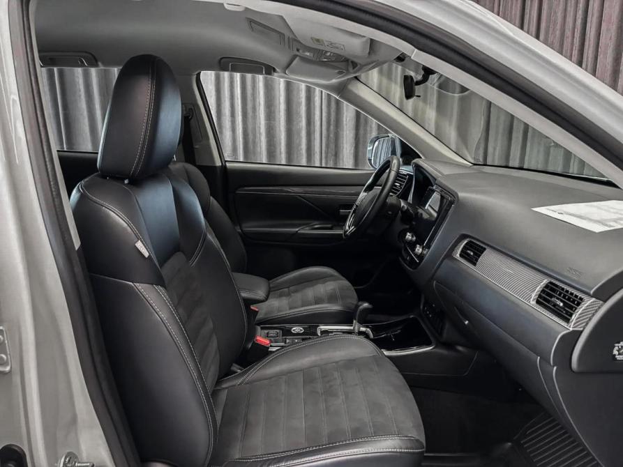 Mitsubishi Outlander III Рестайлинг 3 Красноярск  - изображение 8