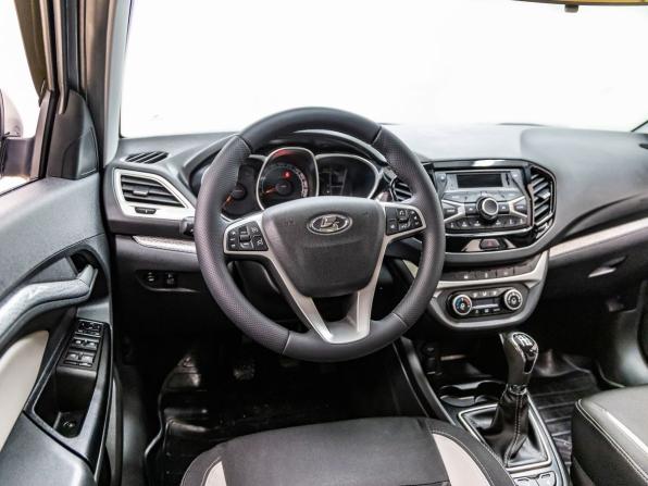 Lada (ВАЗ) Vesta I с пробегом 2018 года, цена 868 000 рублей, 198594 км, седан, Автокод Объявления