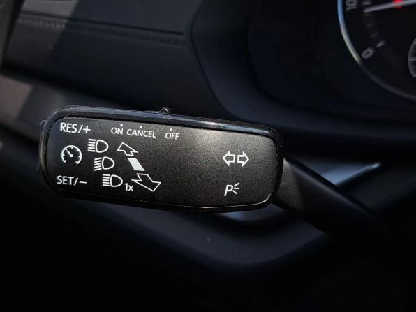 Skoda Octavia IV (A8) с пробегом 2020 года, цена 2 250 000 рублей, 96800 км, лифтбек, Автокод Объявления