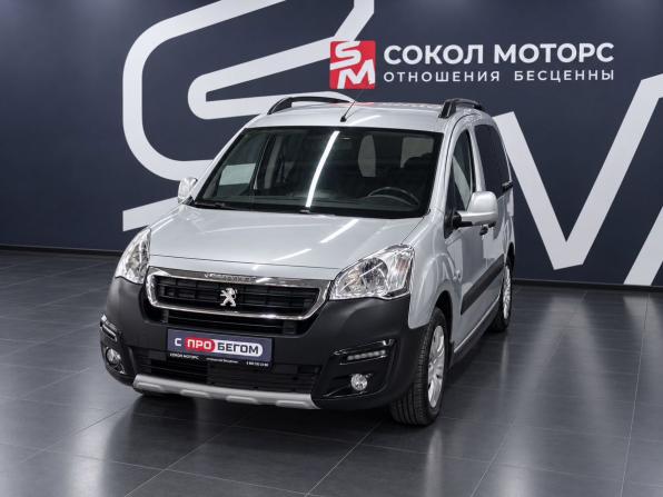 Peugeot Partner II Рестайлинг 2 с пробегом 2016 года, цена 1 149 900 рублей, 170000 км, компактвэн, Автокод Объявления
