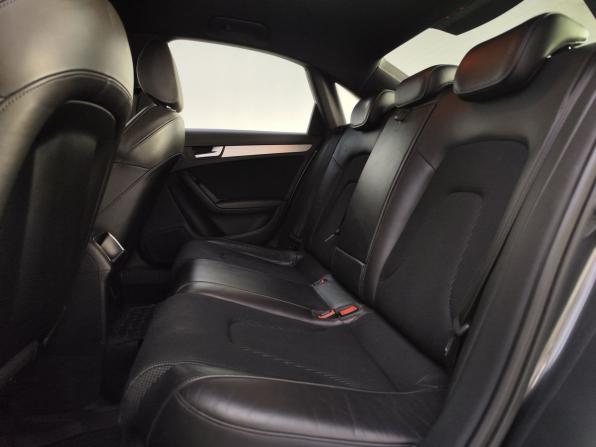 Audi A4 IV (B8) Рестайлинг с пробегом 2012 года, цена 1 570 000 рублей, 188000 км, седан, Автокод Объявления
