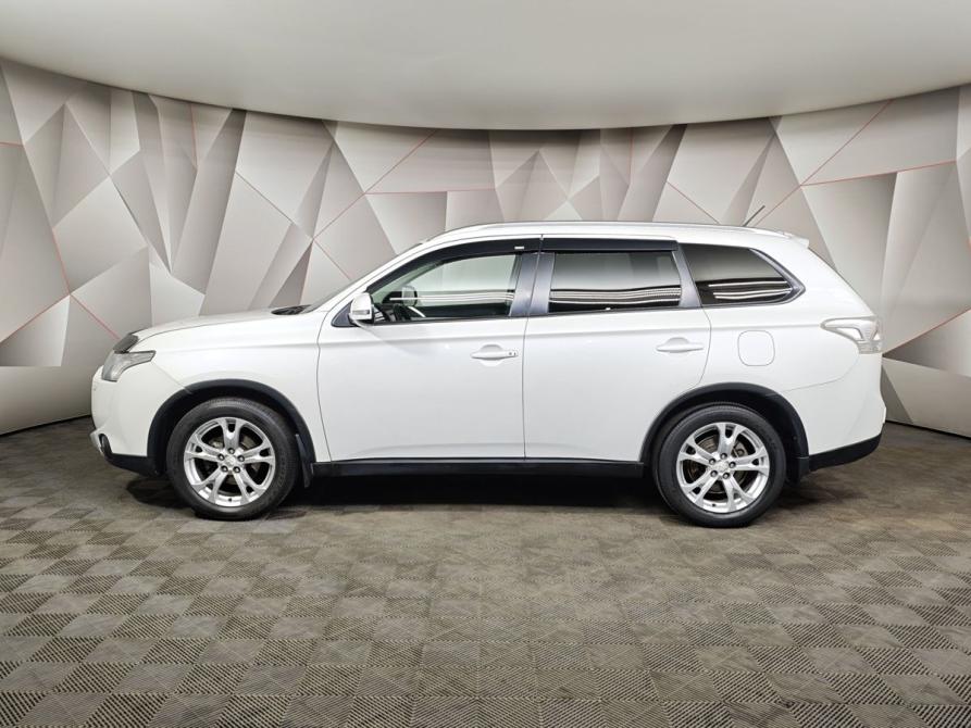 Mitsubishi Outlander III Рестайлинг Москва  - изображение 5