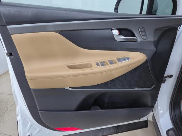 Hyundai Santa Fe IV Рестайлинг с пробегом 2020 года, цена 3 120 000 рублей, 103141 км, внедорожник, Автокод Объявления