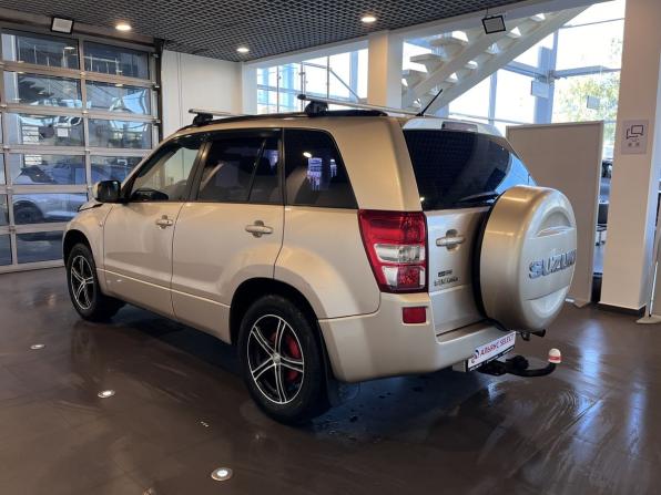 Suzuki Grand Vitara II с пробегом 2005 года, цена 680 000 рублей, 264781 км, внедорожник, Автокод Объявления