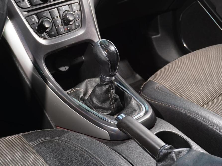Opel Astra J Тверь  - изображение 17