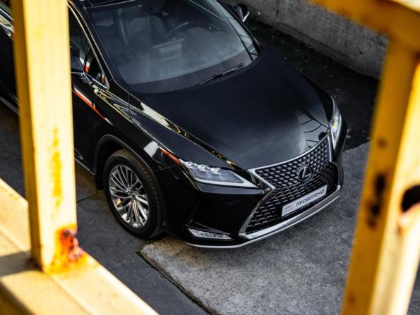 Lexus RX IV Рестайлинг с пробегом 2020 года, цена 5 649 000 рублей, 89572 км, внедорожник, Автокод Объявления