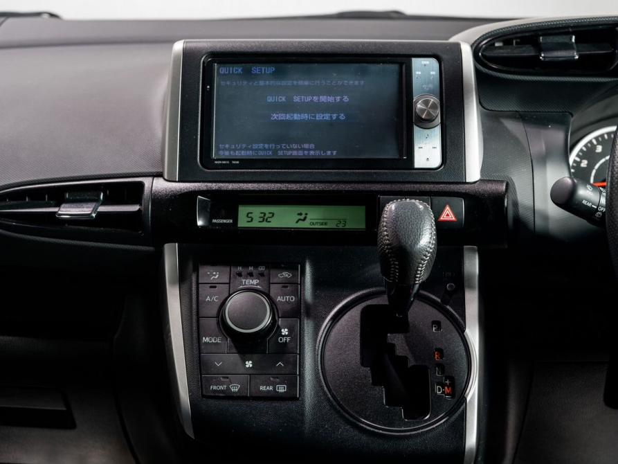 Toyota Wish II Чита  - изображение 10
