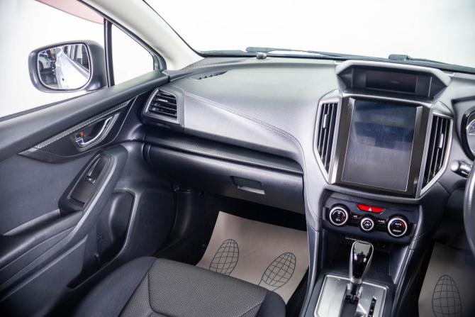 Subaru XV II с пробегом 2018 года, цена 1 649 000 рублей, 142100 км, внедорожник, Автокод Объявления