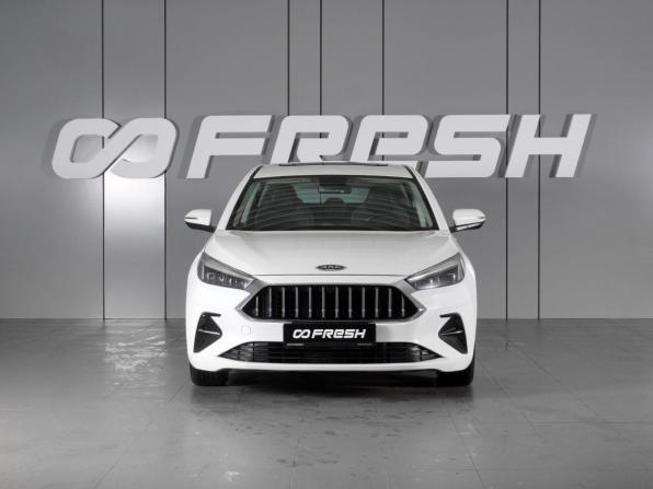 JAC J7 I с пробегом 2023 года, цена 1 349 000 рублей, 132853 км, лифтбек, Автокод Объявления