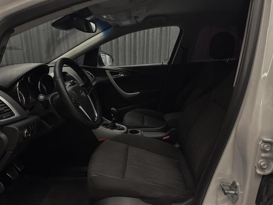 Opel Astra J Красноярск  - изображение 6