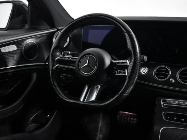 Mercedes-Benz E-Класс V (W213 S213 C238) Рестайлинг с пробегом 2021 года, цена 3 465 000 рублей, 242106 км, седан, Автокод Объявления