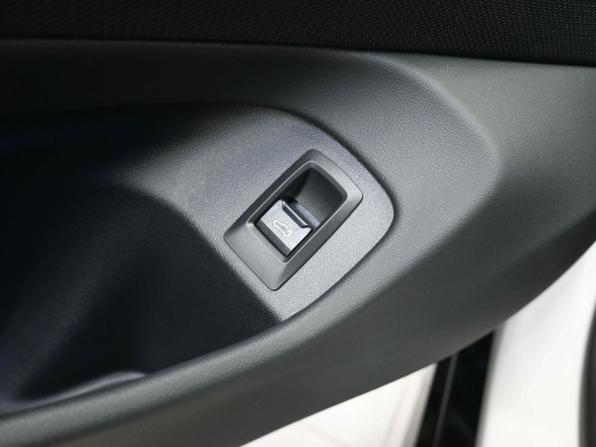 BMW 5 серии VIII (G60/G61/G68) с пробегом 2024 года, цена 7 349 900 рублей, 16911 км, седан, Автокод Объявления