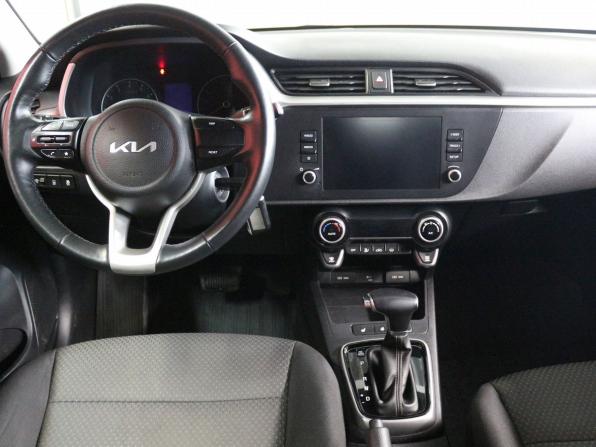 Kia Rio IV Рестайлинг с пробегом 2021 года, цена 1 690 000 рублей, 77118 км, седан, Автокод Объявления