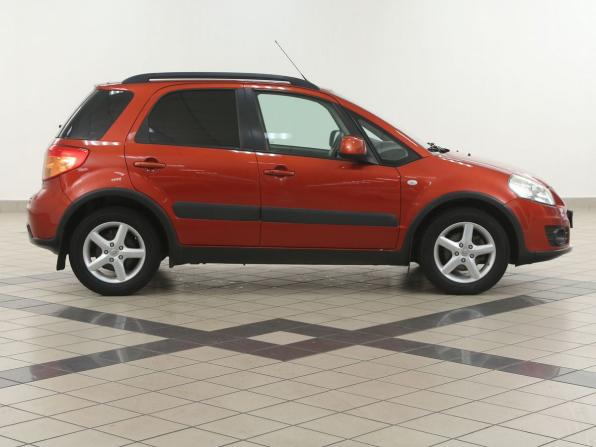 Suzuki SX4 I (Classic) Рестайлинг с пробегом 2010 года, цена 574 000 рублей, 269044 км, хэтчбек, Автокод Объявления