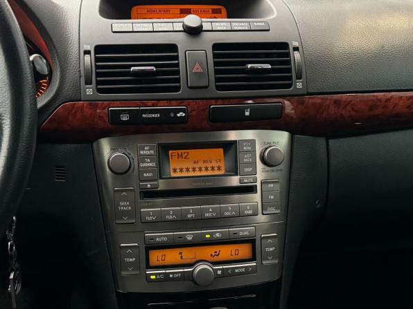 Toyota Avensis II с пробегом 2004 года, цена 580 000 рублей, 288802 км, седан, Автокод Объявления