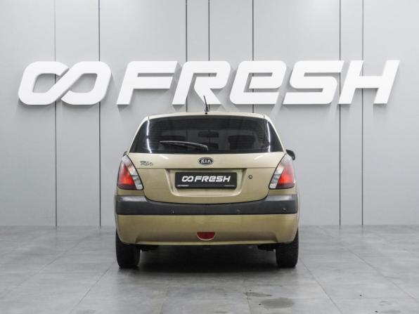 Kia Rio II с пробегом 2006 года, цена 579 000 рублей, 231840 км, хэтчбек, Автокод Объявления
