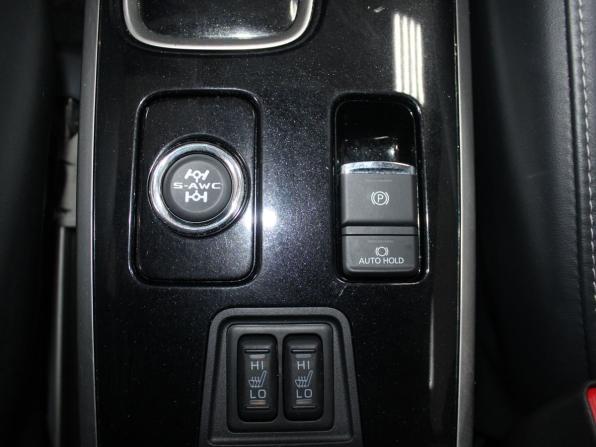 Mitsubishi Outlander III Рестайлинг 3 с пробегом 2021 года, цена 3 299 900 рублей, 38267 км, внедорожник, Автокод Объявления