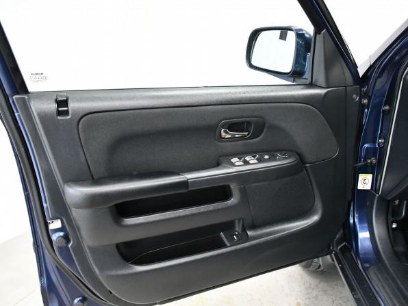 Honda CR-V II Рестайлинг с пробегом 2006 года, цена 997 000 рублей, 200857 км, внедорожник, Автокод Объявления