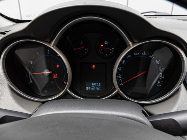 Chevrolet Cruze I с пробегом 2010 года, цена 620 000 рублей, 354696 км, седан, Автокод Объявления