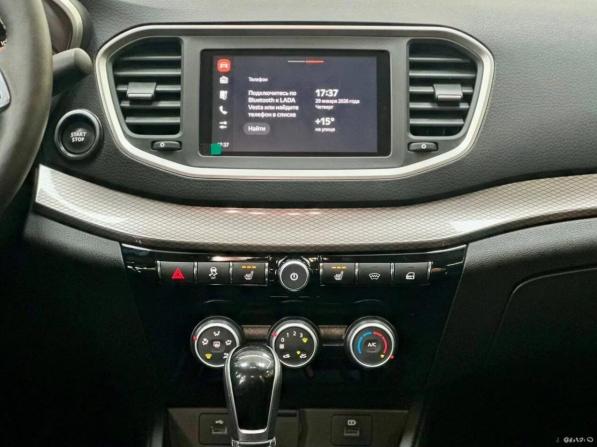 Lada (ВАЗ) Vesta I Рестайлинг (NG) с пробегом 2024 года, цена 1 450 000 рублей, 8000 км, седан, Автокод Объявления