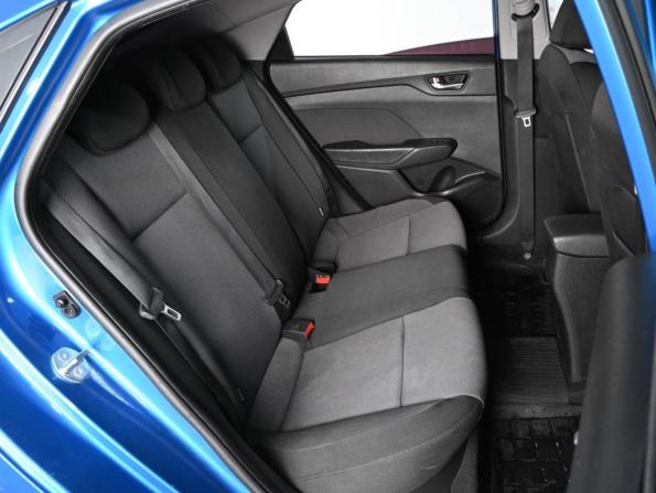 Hyundai Solaris II с пробегом 2017 года, цена 1 359 000 рублей, 140816 км, седан, Автокод Объявления