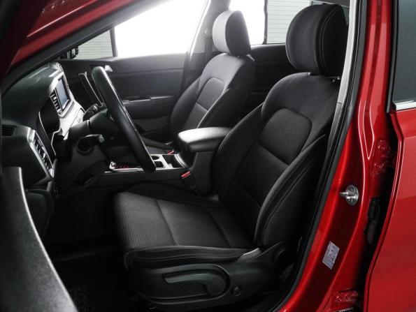 Kia Sportage IV Рестайлинг с пробегом 2018 года, цена 2 270 000 рублей, 99376 км, внедорожник, Автокод Объявления