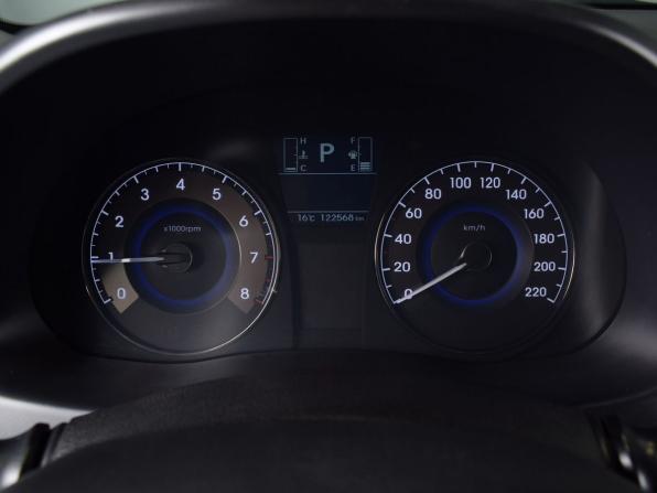 Hyundai Solaris I Рестайлинг с пробегом 2016 года, цена 1 149 995 рублей, 122567 км, седан, Автокод Объявления