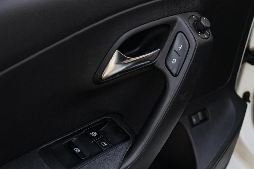 Volkswagen Polo V Рестайлинг Москва  - изображение 13