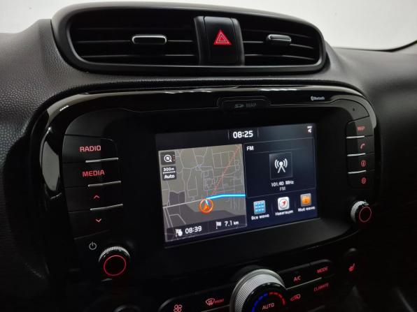 Kia Soul II Рестайлинг с пробегом 2018 года, цена 1 660 000 рублей, 86793 км, хэтчбек, Автокод Объявления