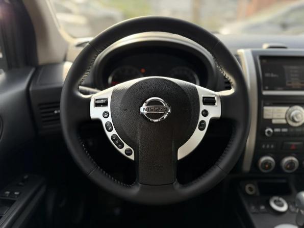 Nissan X-Trail II Рестайлинг с пробегом 2011 года, цена 1 299 000 рублей, 291000 км, внедорожник, Автокод Объявления