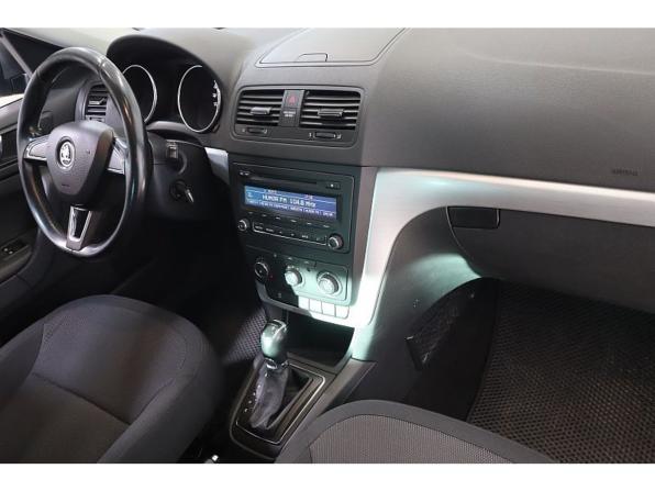 Skoda Yeti I Рестайлинг с пробегом 2014 года, цена 1 179 000 рублей, 163600 км, внедорожник, Автокод Объявления