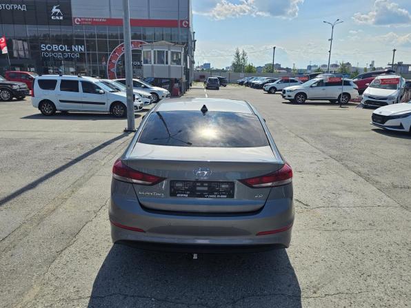 Hyundai Elantra VI (AD) с пробегом 2018 года, цена 1 394 995 рублей, 119937 км, седан, Автокод Объявления