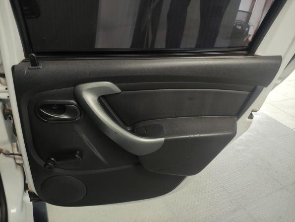 Renault Duster I Рестайлинг с пробегом 2019 года, цена 1 190 000 рублей, 160537 км, внедорожник, Автокод Объявления