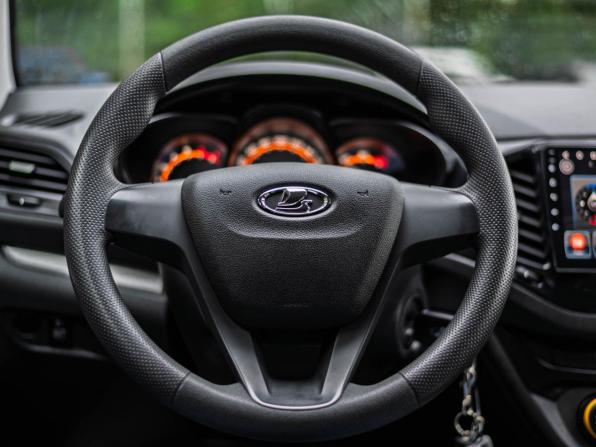 Lada (ВАЗ) Vesta I с пробегом 2021 года, цена 999 000 рублей, 59272 км, универсал, Автокод Объявления