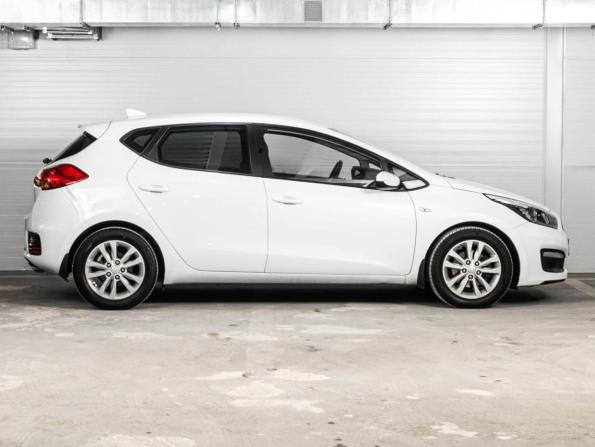 Kia Ceed II Рестайлинг с пробегом 2018 года, цена 1 510 000 рублей, 140503 км, хэтчбек, Автокод Объявления