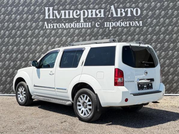 Nissan Pathfinder III Рестайлинг с пробегом 2012 года, цена 2 300 000 рублей, 50000 км, внедорожник, Автокод Объявления