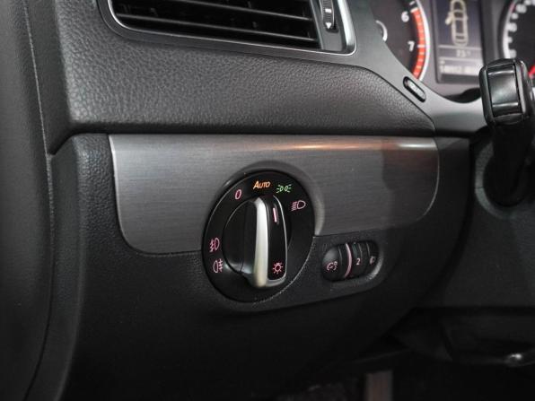 Volkswagen Jetta VI с пробегом 2012 года, цена 1 099 000 рублей, 140912 км, седан, Автокод Объявления