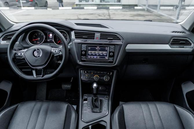Volkswagen Tiguan II Рестайлинг (China Market) с пробегом 2020 года, цена 2 700 000 рублей, 90672 км, внедорожник, Автокод Объявления