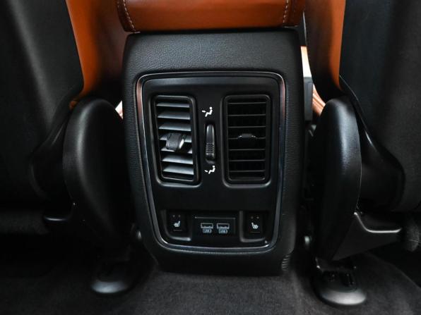 Jeep Grand Cherokee IV (WK2) Рестайлинг с пробегом 2016 года, цена 4 724 000 рублей, 123672 км, внедорожник, Автокод Объявления