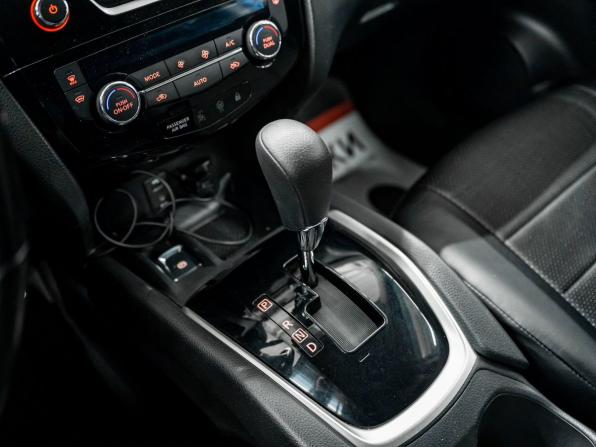 Nissan Qashqai II Рестайлинг с пробегом 2019 года, цена 1 490 000 рублей, 123445 км, внедорожник, Автокод Объявления