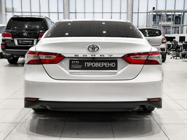 Toyota Camry VIII (XV70) с пробегом 2020 года, цена 2 120 000 рублей, 175239 км, седан, Автокод Объявления