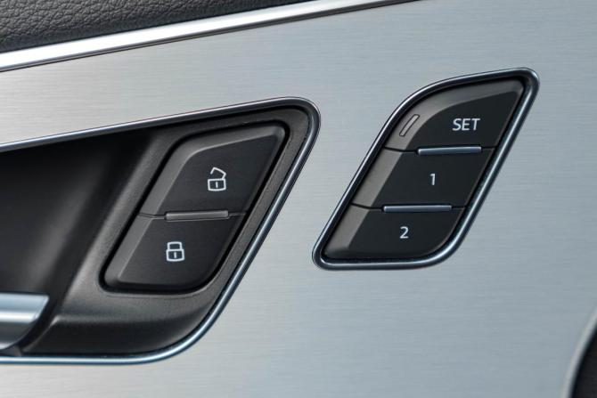 Audi Q7 II (4M) с пробегом 2020 года, цена 7 859 000 рублей, 55000 км, внедорожник, Автокод Объявления