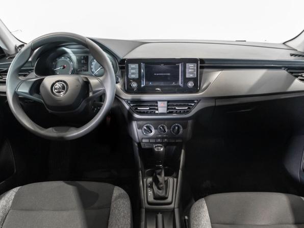 Skoda Rapid II с пробегом 2022 года, цена 1 747 900 рублей, 68642 км, лифтбек, Автокод Объявления