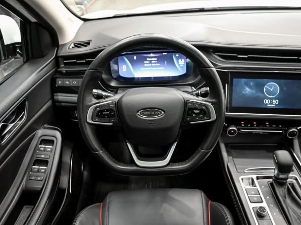 Omoda S5 с пробегом 2023 года, цена 1 350 000 рублей, 17172 км, седан, Автокод Объявления