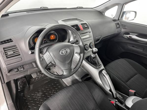 Toyota Auris I с пробегом 2008 года, цена 599 000 рублей, 226640 км, хэтчбек, Автокод Объявления